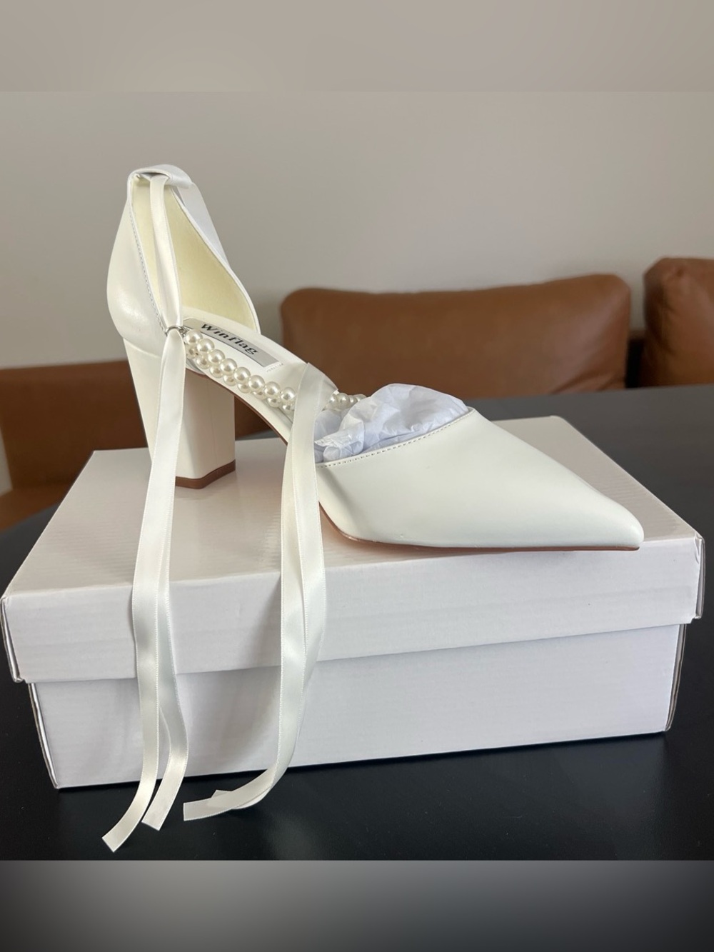 Elegant Women's White Pointed Pearl-Trim Heel with Ribbon Ankle Tie